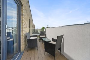 Photo 8- click for photo gallery